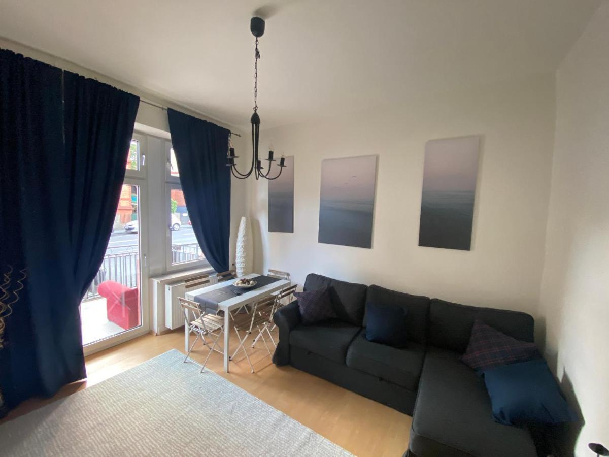 Ruhige Gemuetliche Wohnung Altbau In Zentraler Lage Wiesbaden Luaran gambar