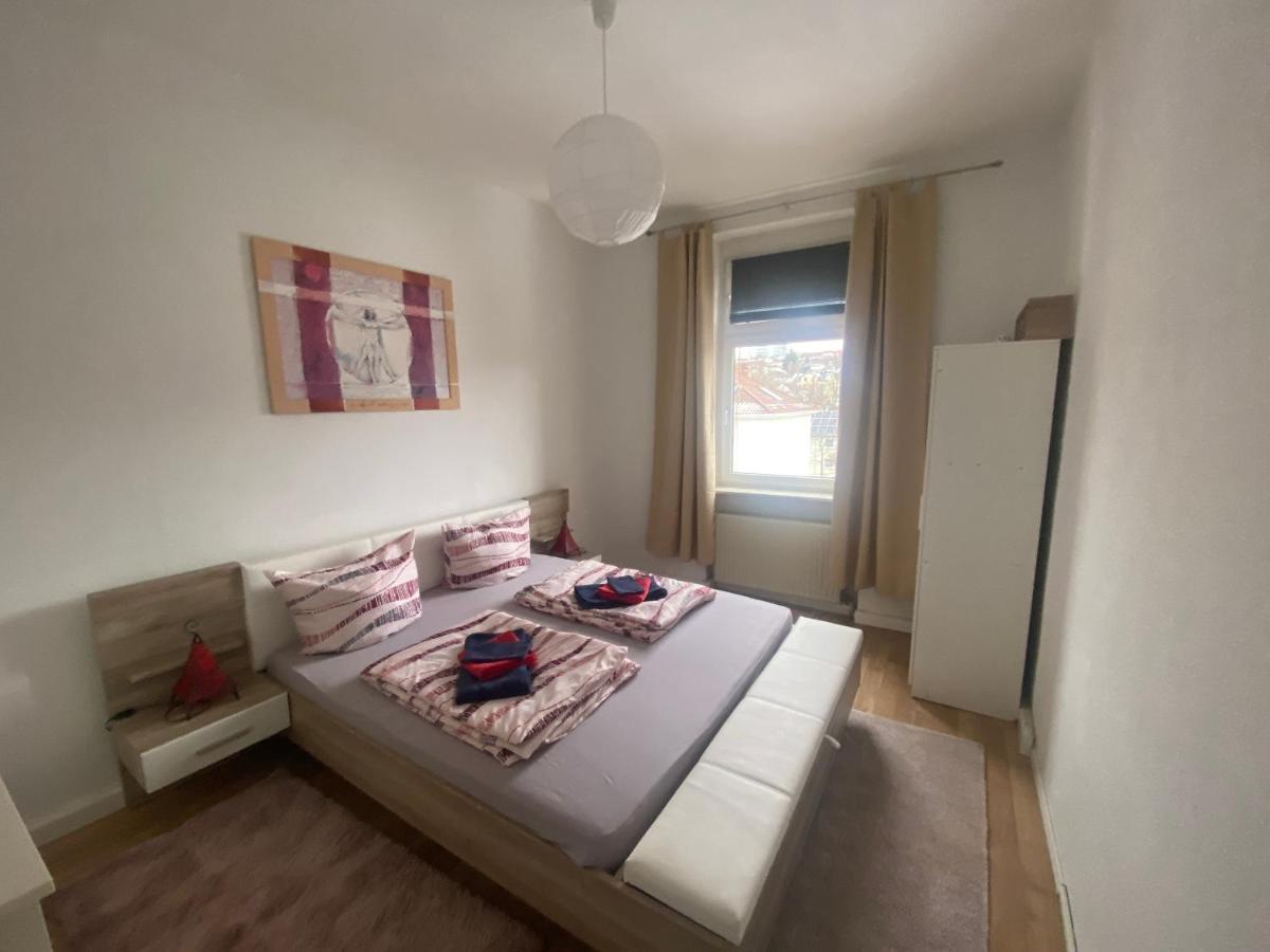 Ruhige Gemuetliche Wohnung Altbau In Zentraler Lage Wiesbaden Luaran gambar