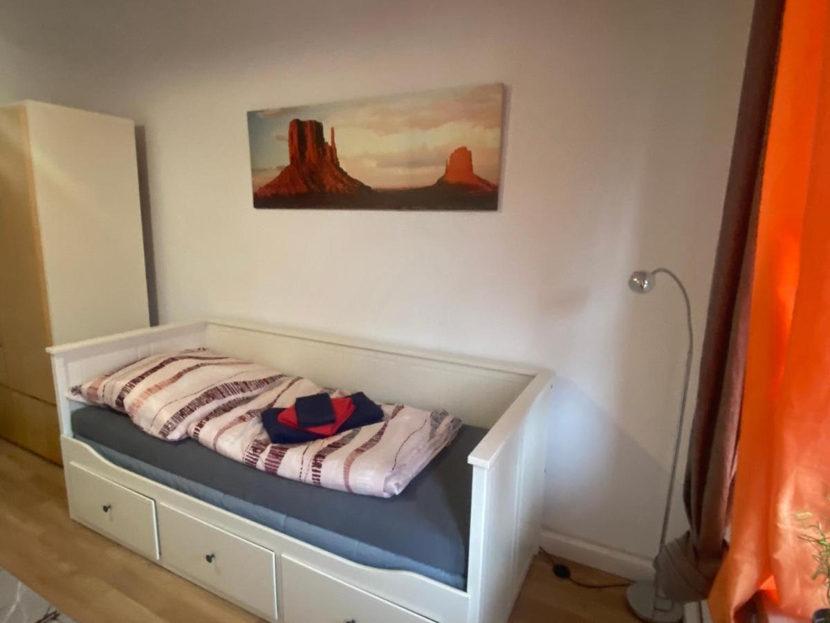 Ruhige Gemuetliche Wohnung Altbau In Zentraler Lage Wiesbaden Luaran gambar